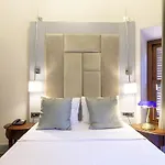 Hotel No2 By Suekrue