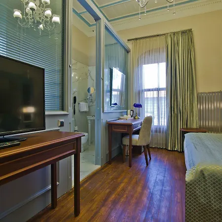 No2 By Suekrue Adalar