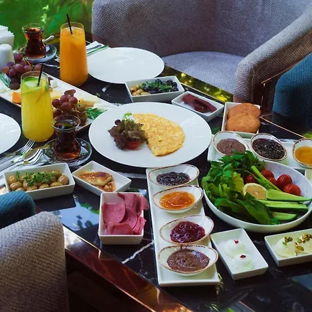 Hotel No2 By Suekrue 2*