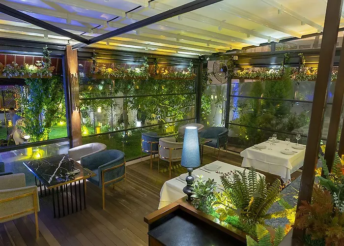 No2 By Suekrue Hotel