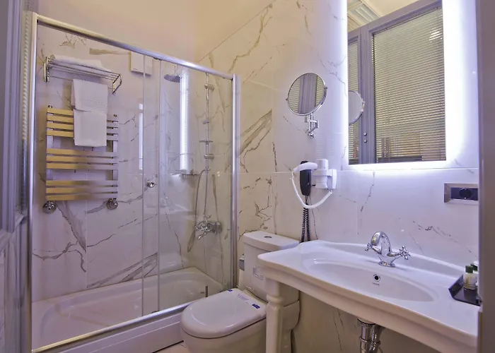 No2 By Suekrue Hotel