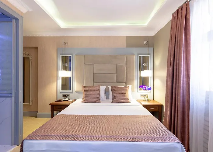 Hotel No2 By Suekrue 2*