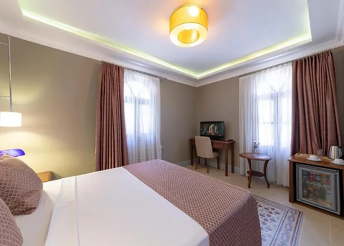 Hotel No2 By Suekrue 2*